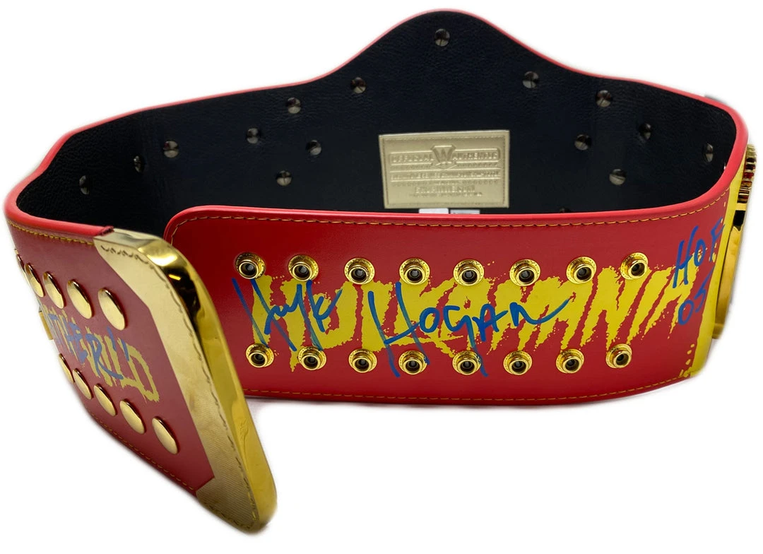 Hogan's Beach Shop Hulk Hogan "Hulkamania" Signature Series Championship Replica Title Signed! 2 Hogan's Beach Shop Hulk Hogan "Hulkamania" Signature Series Championship Replica Title Signed!