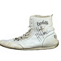 Hogan's Beach Shop Famous Ring Worn Shoe "That Was Stolen"& Returned Signed AUTOGRAPHED APPAREL